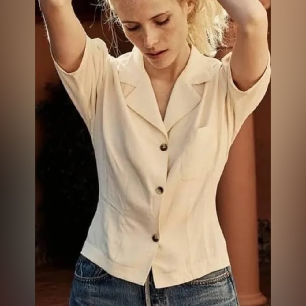 Dôen Caspian 100% Silk Short Sleeved Blouse, EUC
